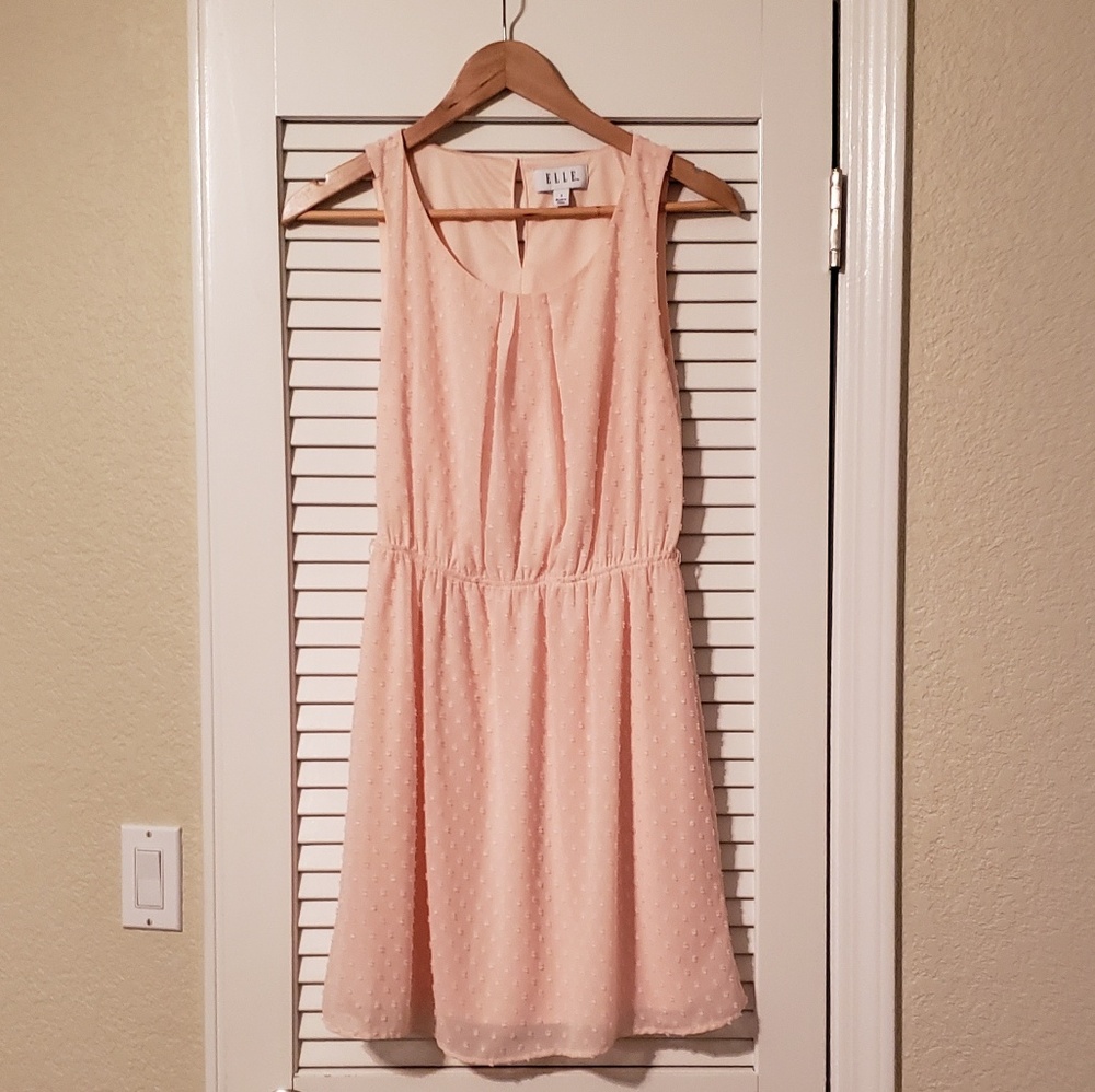 Elle light pink dress